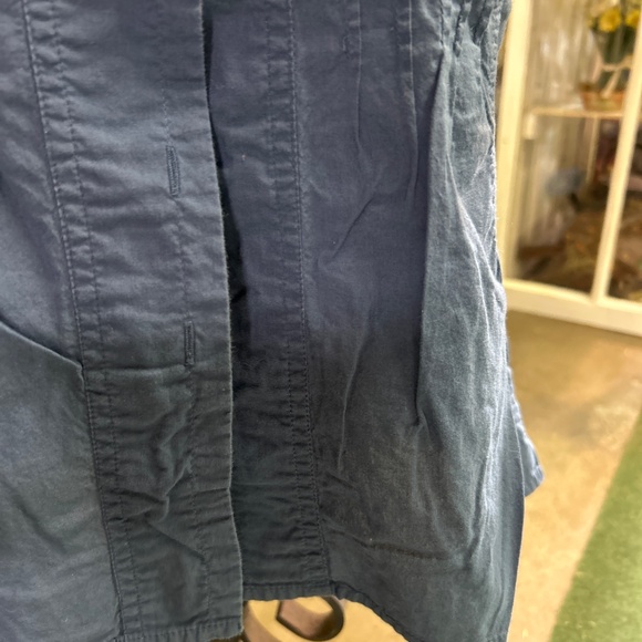 100% cotton button up top - Picture 3 of 6